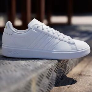 Adidas Wome’s Grand Court Classic White Leather Sneakers SZ 8
